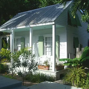 https://bahama-gardens-conch-house.hotels-in-key-west.com